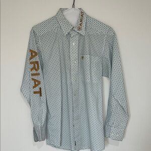 Ariat White and Light Blue Micro-Pattern Long Sleeve Button-Down Shirt
